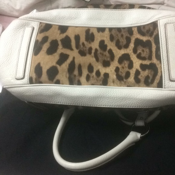 Dolce and Gabbana bag 50% off - Picture 6 of 7